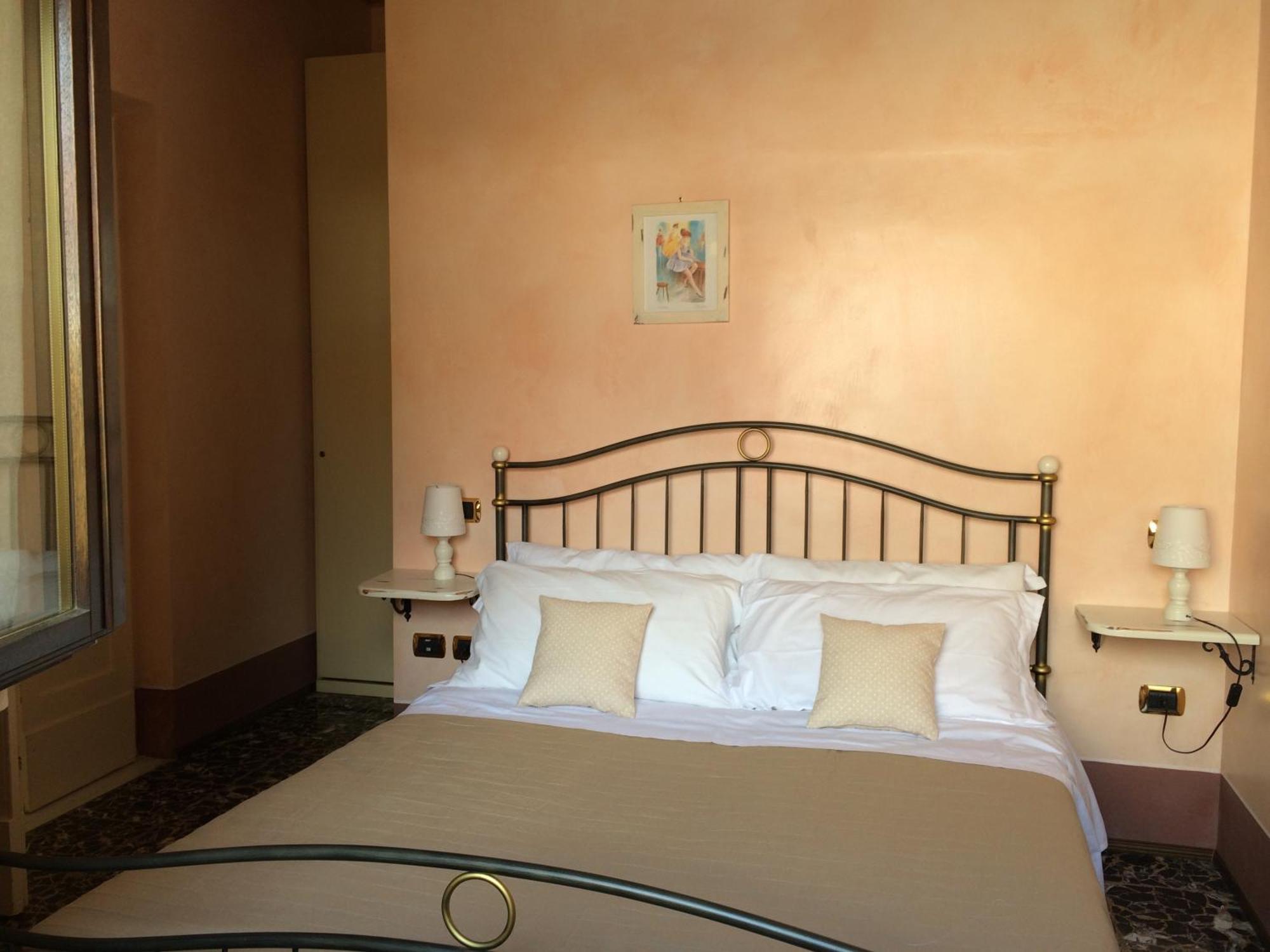 Relais Borgo Sul Mare Ospitalita Diffusa Silvi Paese Стая снимка