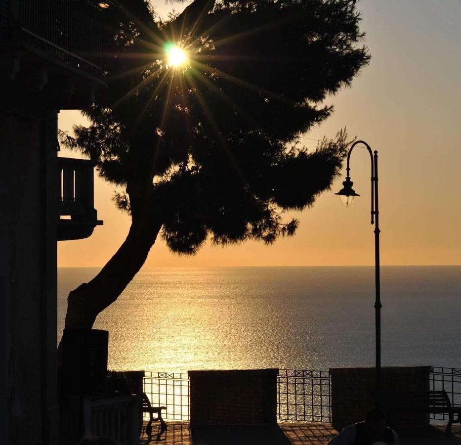 Relais Borgo Sul Mare Ospitalita Diffusa Silvi Paese Екстериор снимка